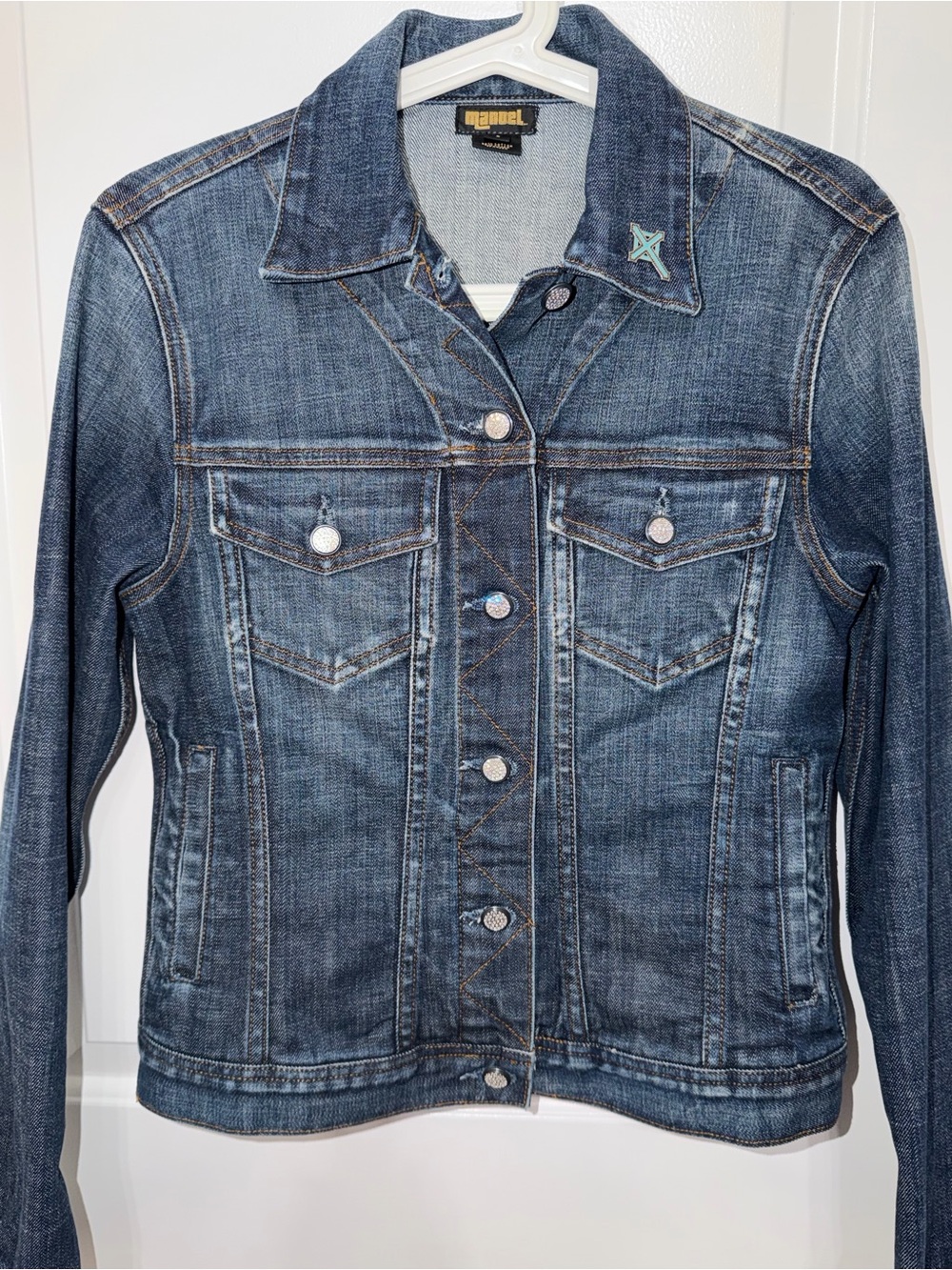 Manuel Denim Jacket Women’s Sz Small Rhinestone Buttons Cross Detail Made in USA - Picture 2 of 16